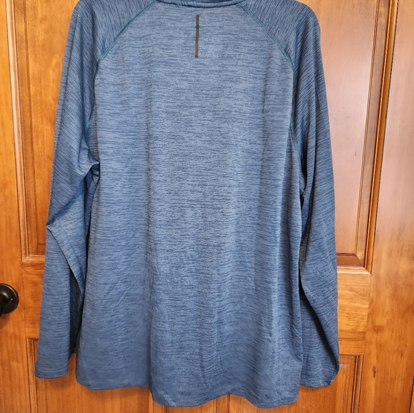 Xersion Ever Air Mens Long Sleeve Teal Training Tee.  Size XL - Picture 3 of 3